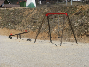 UREDITEV OTROŠKEGA IGRIŠČA V IVANJEM SELU - November 2011