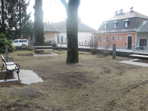  UREDITEV PARKA TRG PADLIH BORCEV, 2012