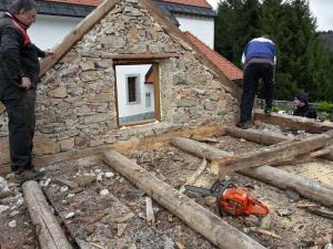 New_13690886_10210081776386584_1933428739095781766_n