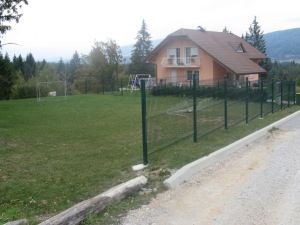  UREJANJE OTROŠKEGA IGRIŠČA V NOVEM NASELJU BEGUNJE, 2011